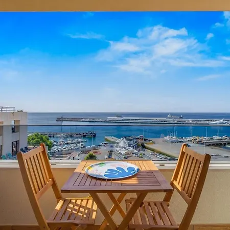 Vista Pontinha Ac & Harbor View