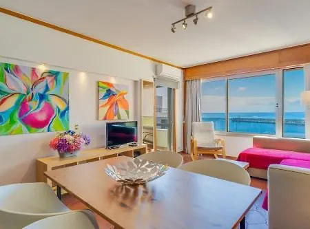 Vista Pontinha Ac & Harbor View *